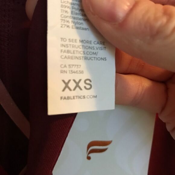 NWOT Fabletics Kessler Performance Tank  - Picture 4 of 4